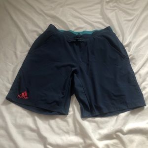Adidas - Shorts